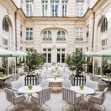 De Crillon 5*