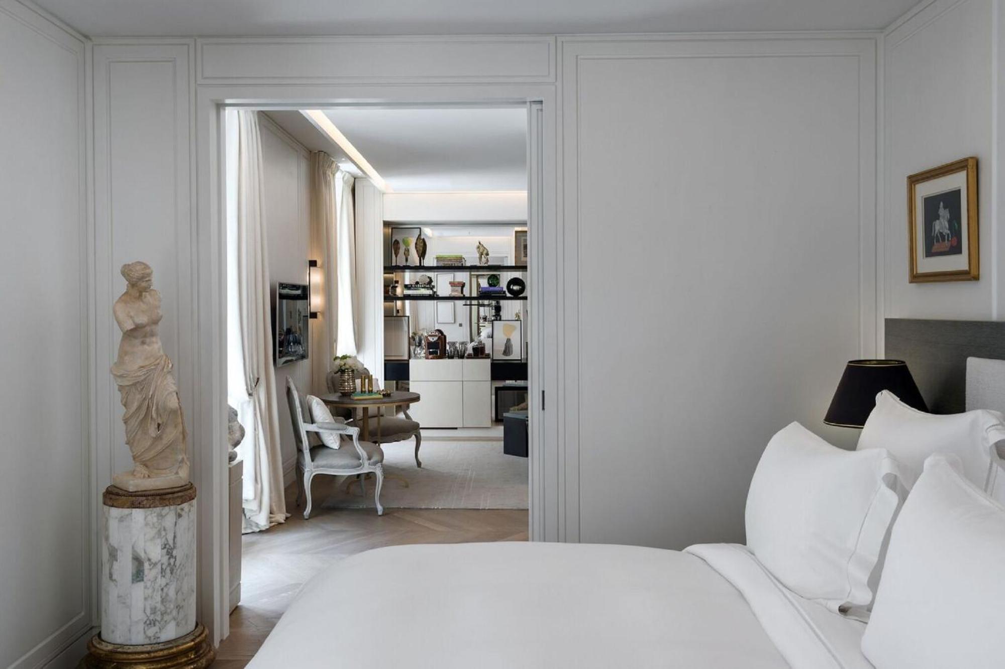 Hotel De Crillon 5*
